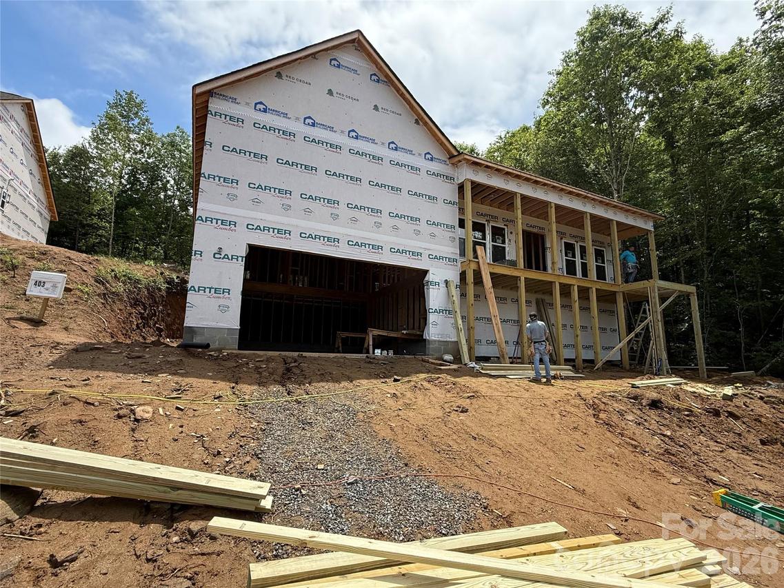 403 Huntington Woods St., Lenoir, NC 28645
