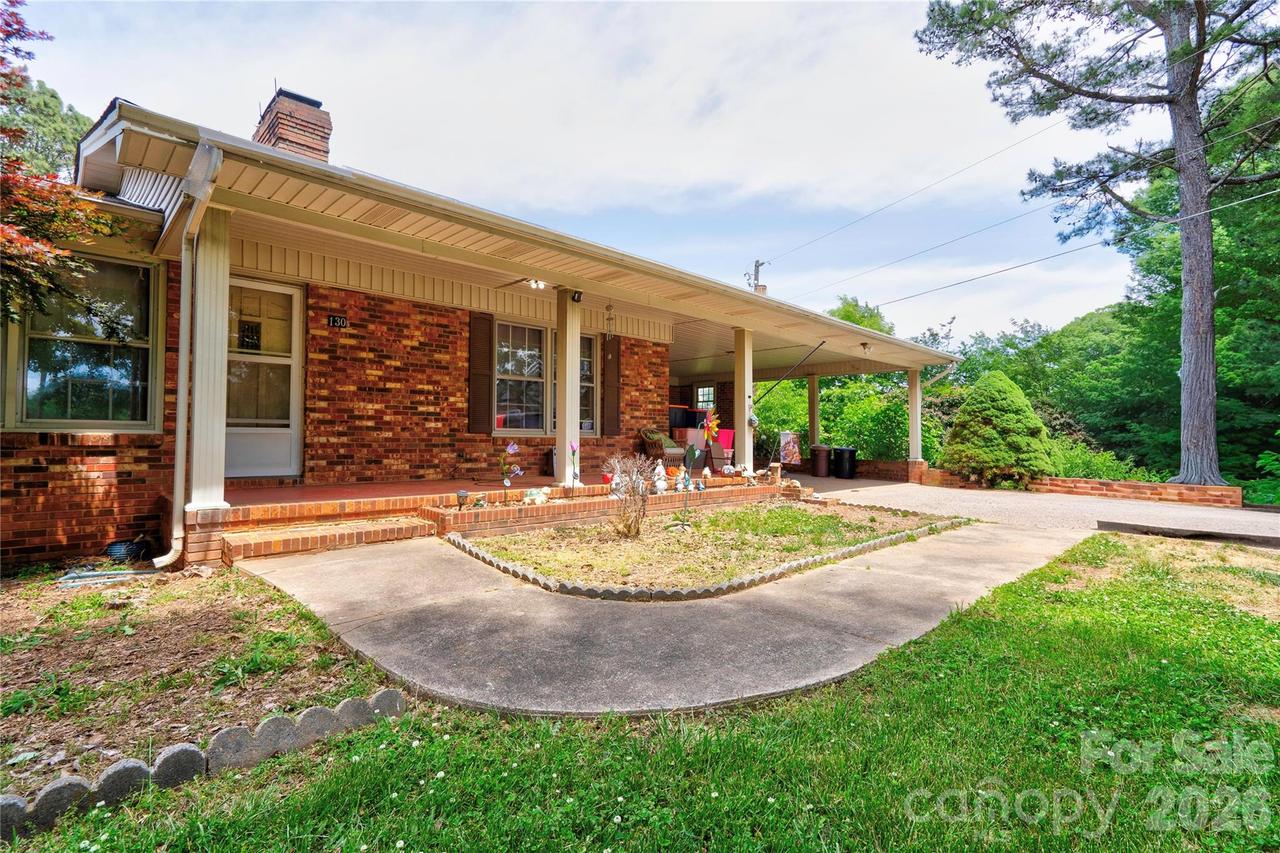 130 Old Belwood Rd., Lawndale, NC 28090