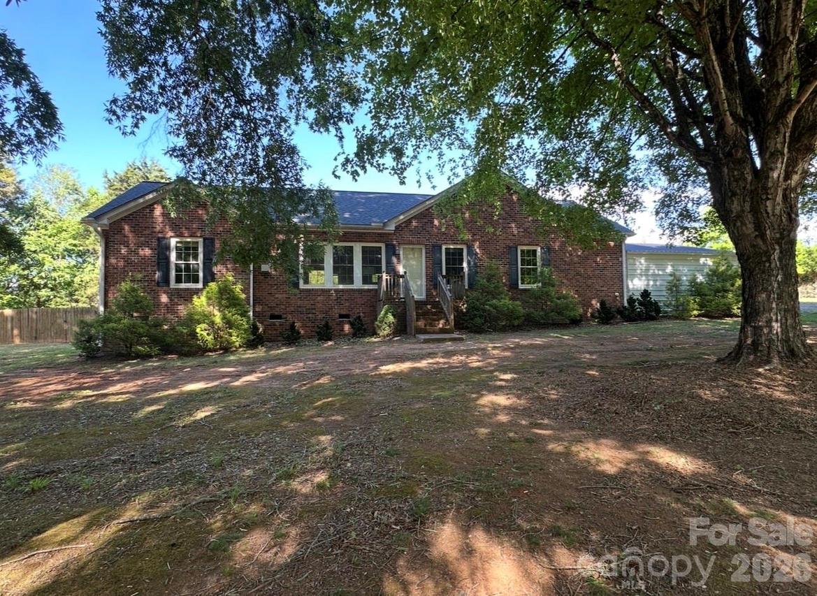 172 Jesse King Rd., Advance, NC 27006