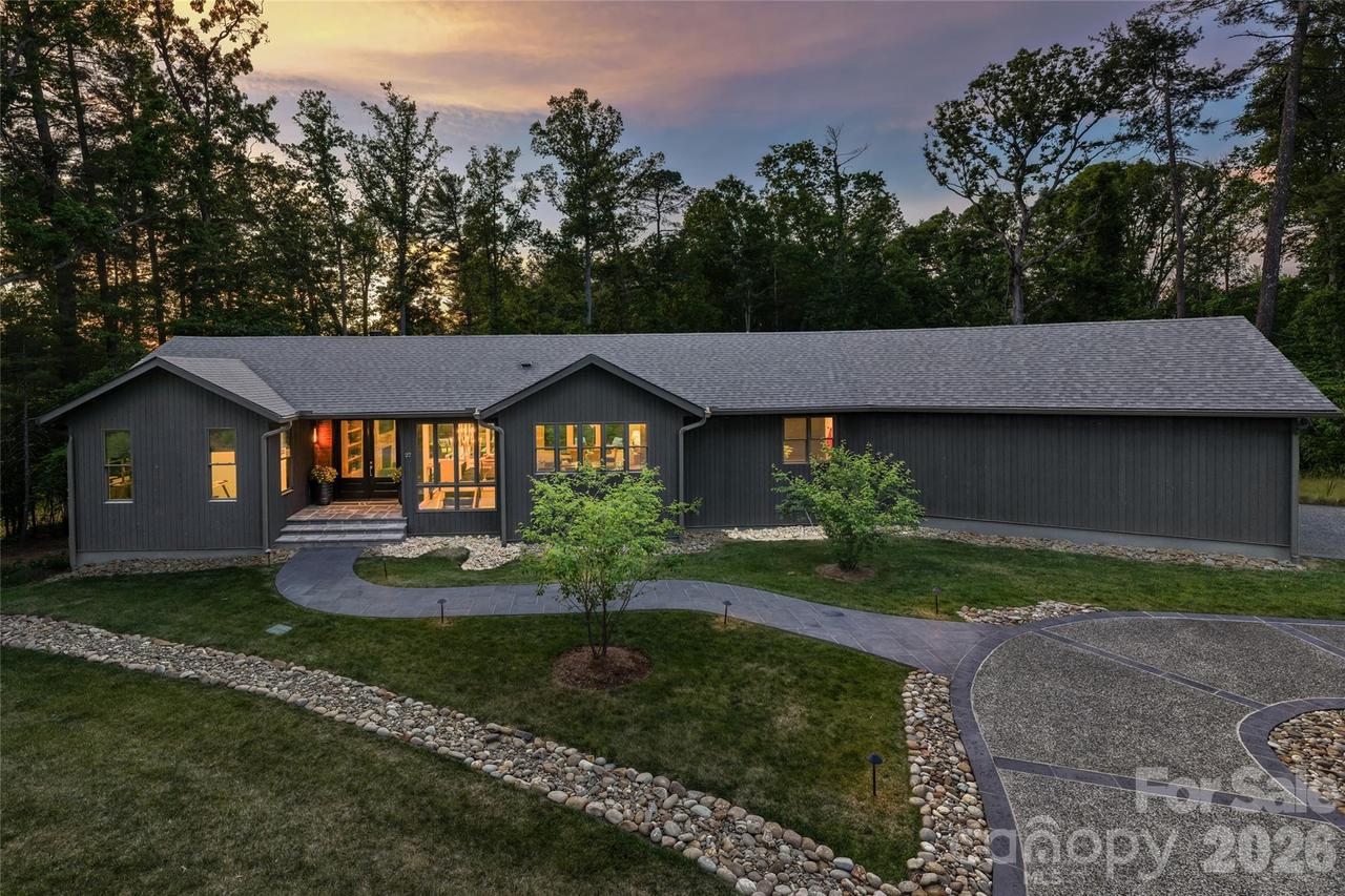 27 Tommy Ray Ridge, Weaverville, NC 28787