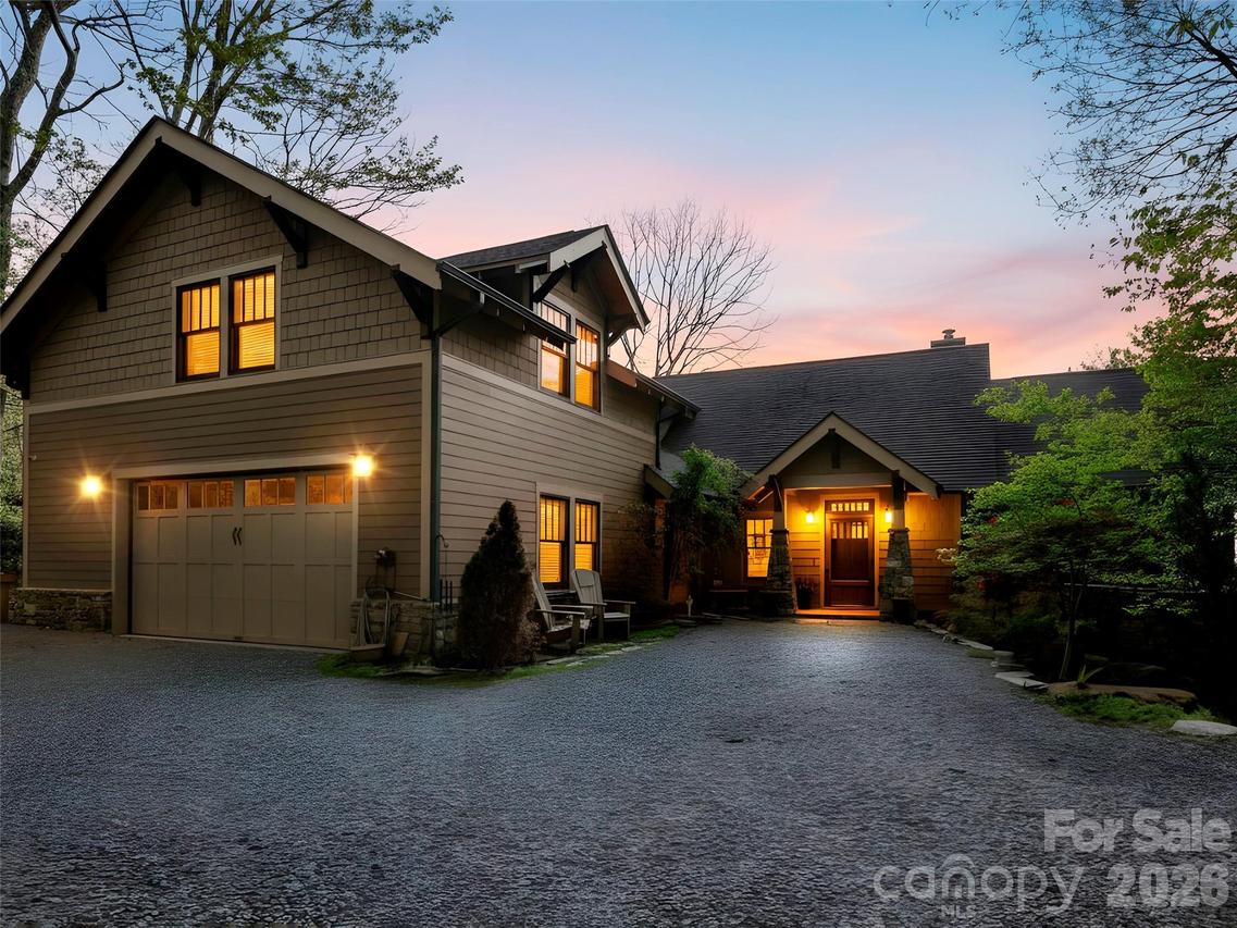 110 Soaring Mountain Dr., Waynesville, NC 28786