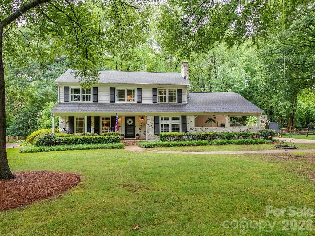 2535 Valencia Ter., Charlotte, NC 28226