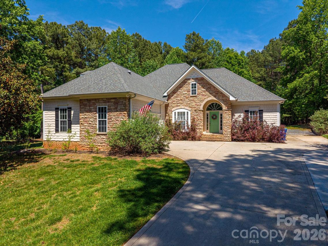 122 Maple View Dr. #114, Troutman, NC 28166