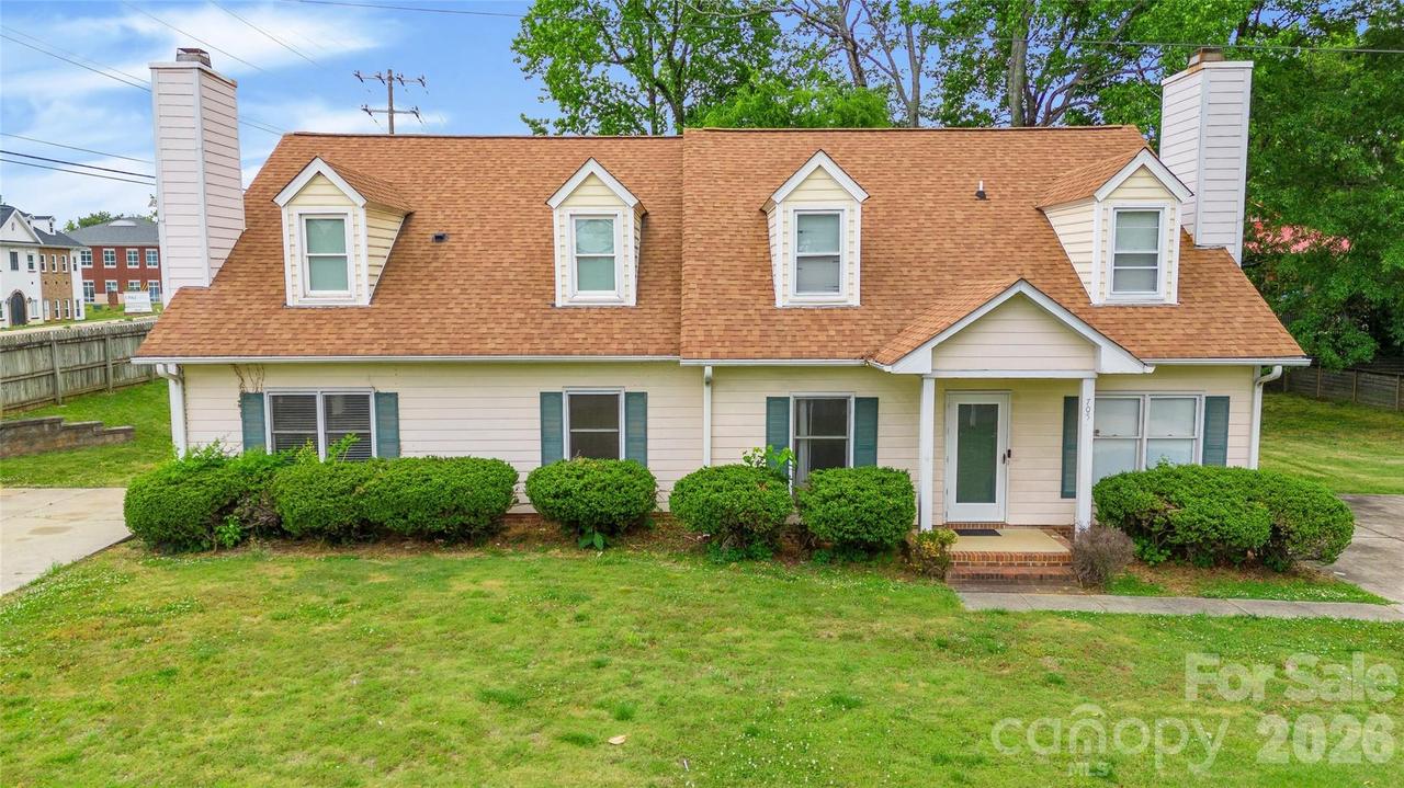 701 Jerilyn Dr., Charlotte, NC 28212