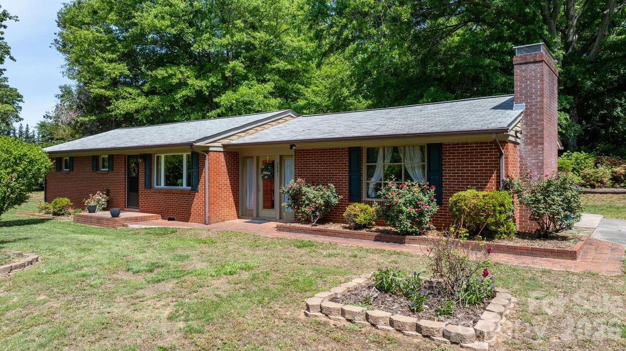 2881 Highline Ave., Valdese, NC 28690