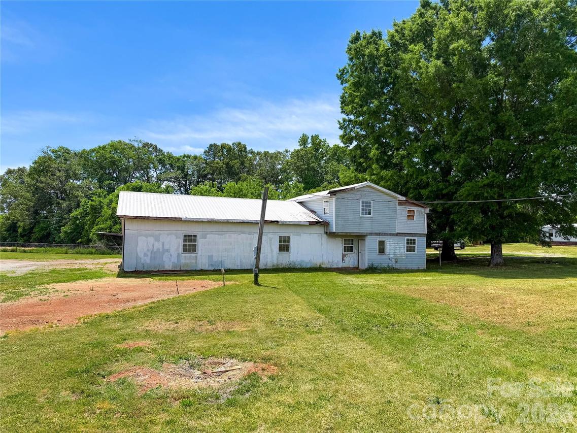 3895 Needmore Rd., Woodleaf, NC 27054