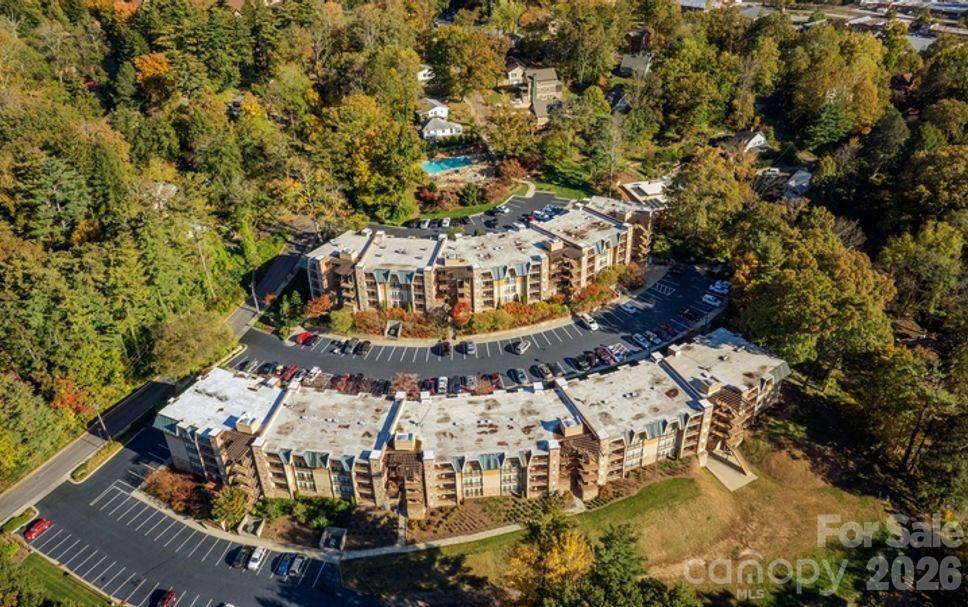 209 Bowling Park Rd., Asheville, NC 28803
