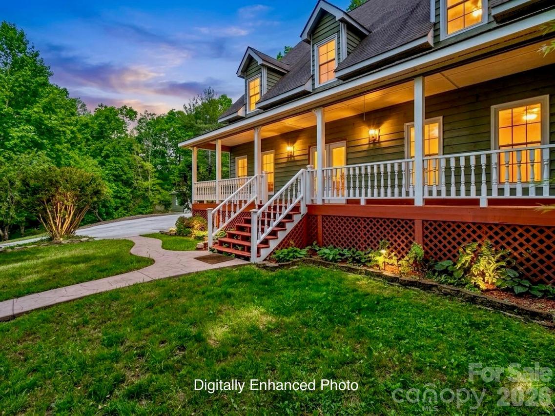 287 Shady Creek Ln., Hendersonville, NC 28739