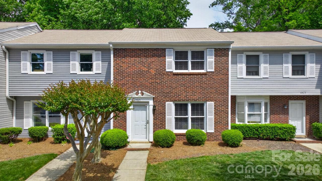 4321 Baylor St., Greensboro, NC 27455