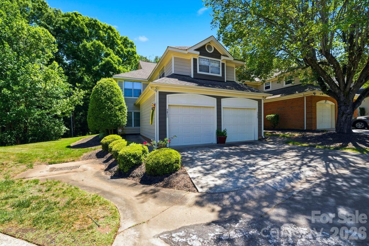 5837 Amity Springs Dr., Charlotte, NC 28212