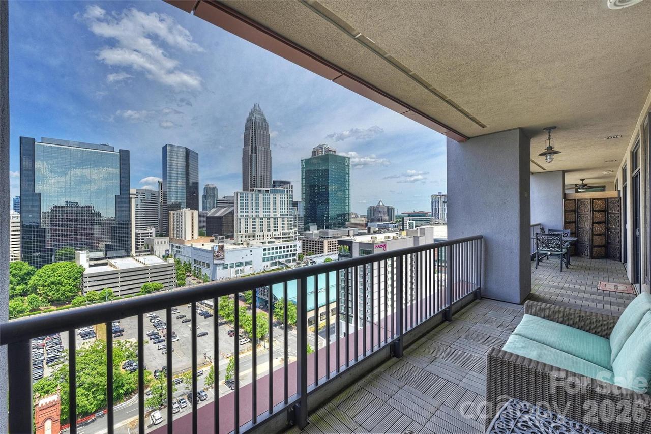222 S Caldwell St. #1708, Charlotte, NC 28202