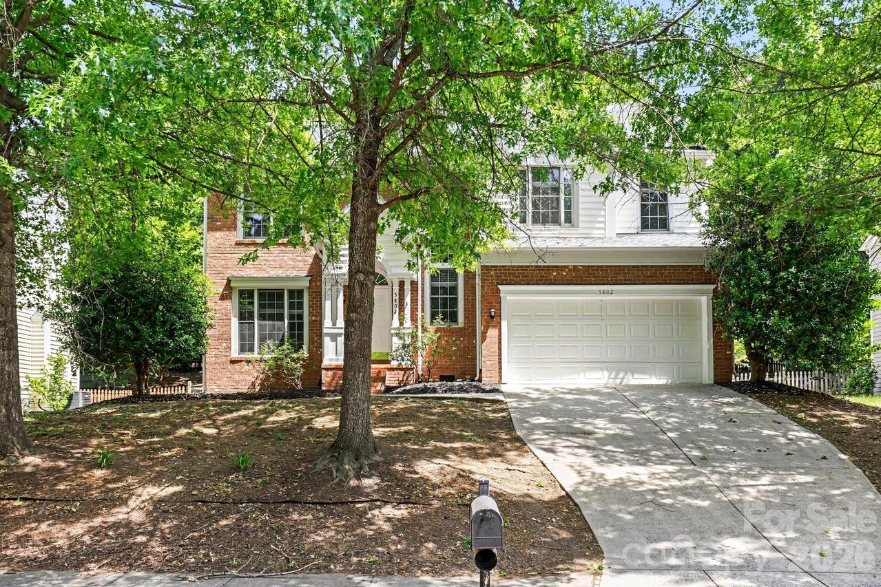5802 Swanston Dr., Charlotte, NC 28269