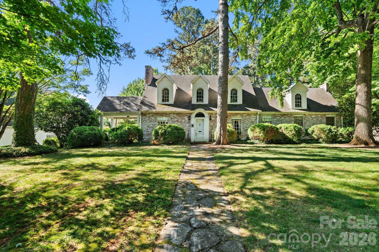 2928 Windsor Rd., Winston Salem, NC 27104