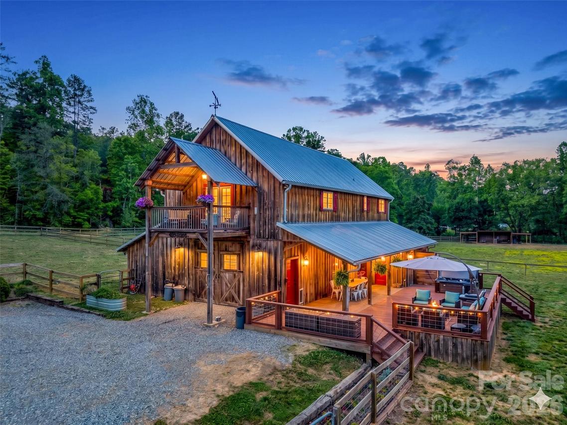 400 Calhoun Tr., Rutherfordton, NC 28139