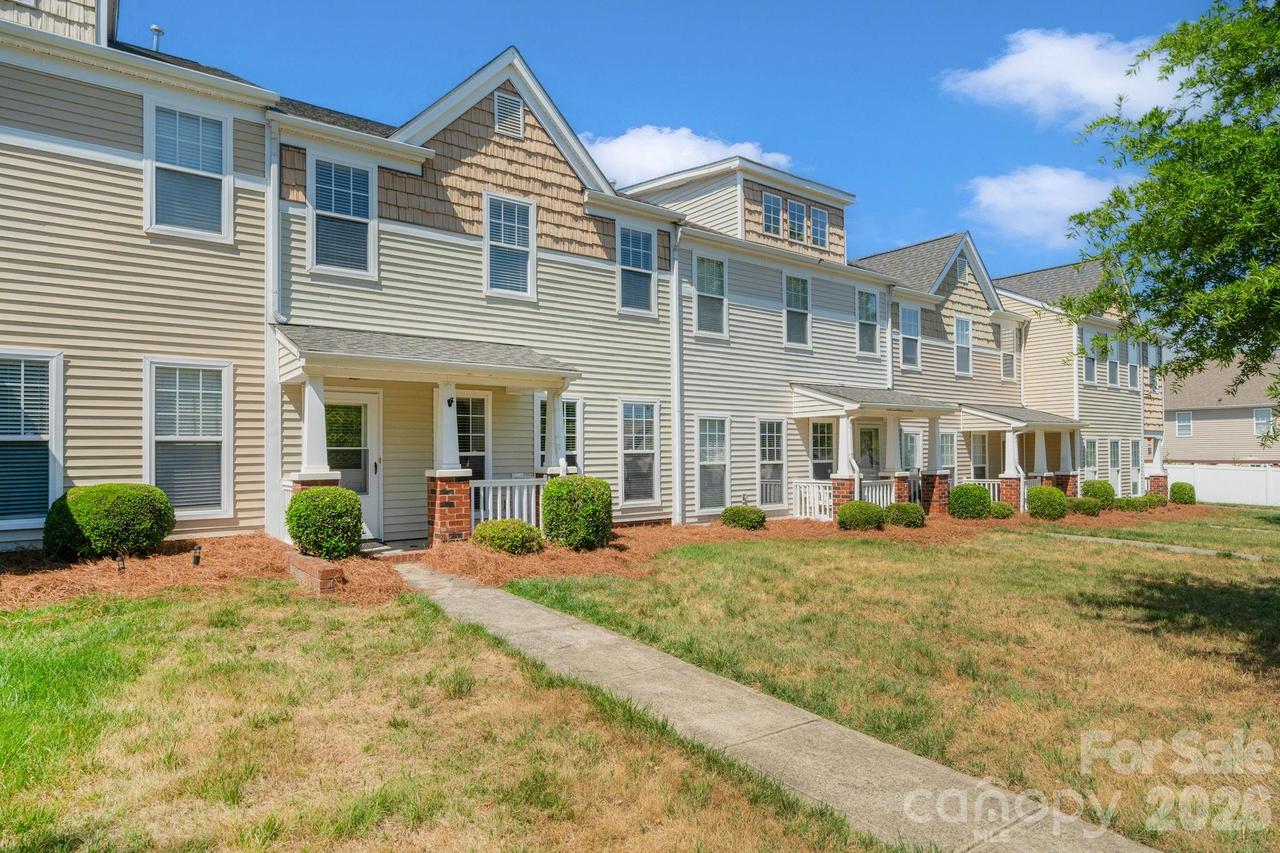 1021 Laparc Ln., Indian Trail, NC 28079