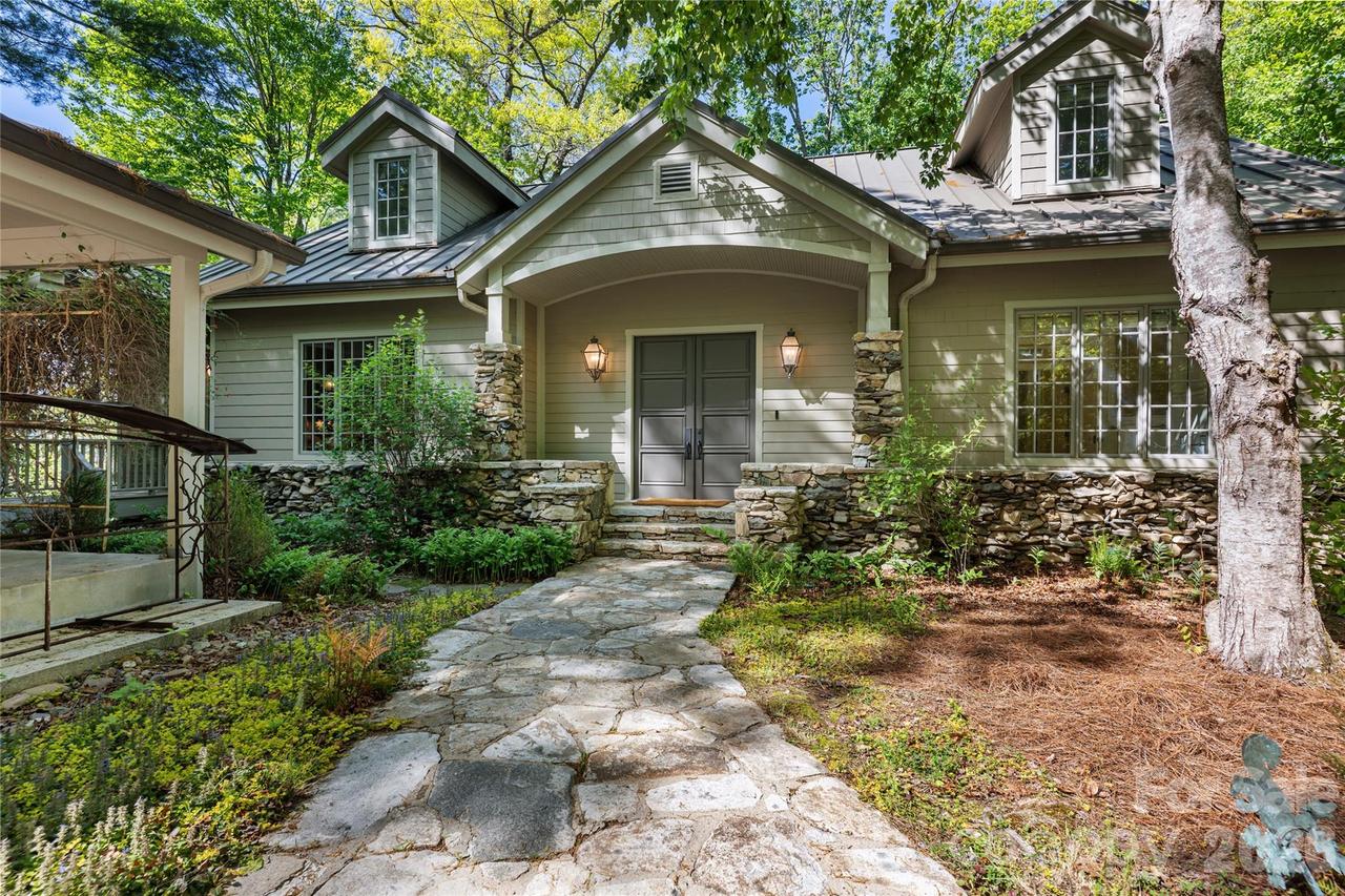 1957 & 1923 Cold Mountain Rd., Lake Toxaway, NC 28747