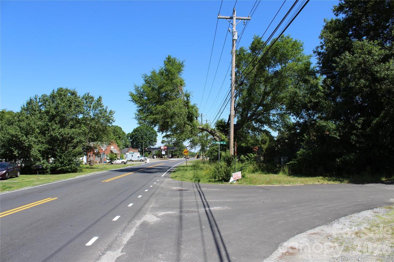 617 Us 221 Hwy., Rutherfordton, NC 28139