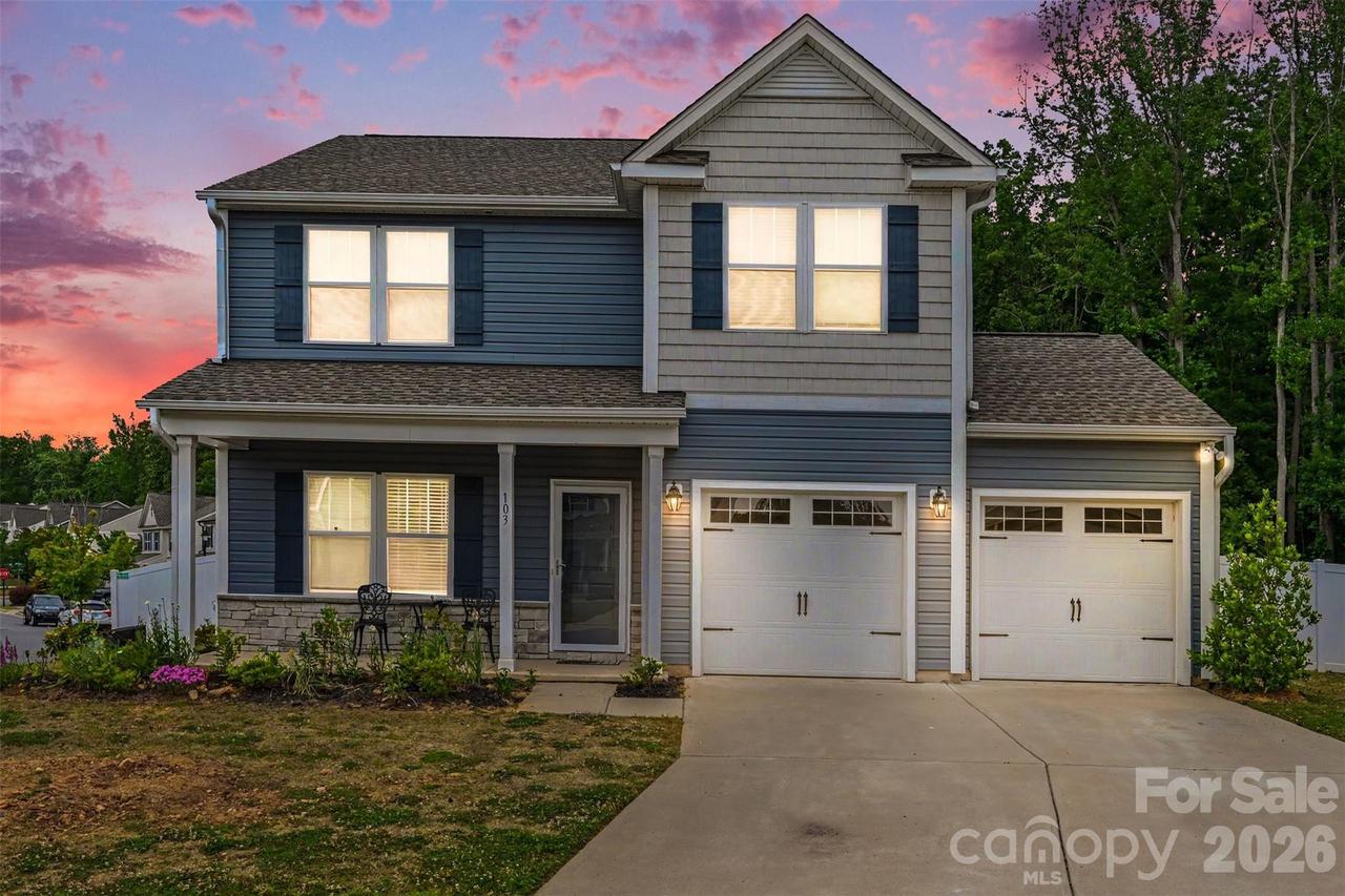 103 Trissy Ct., Statesville, NC 28625