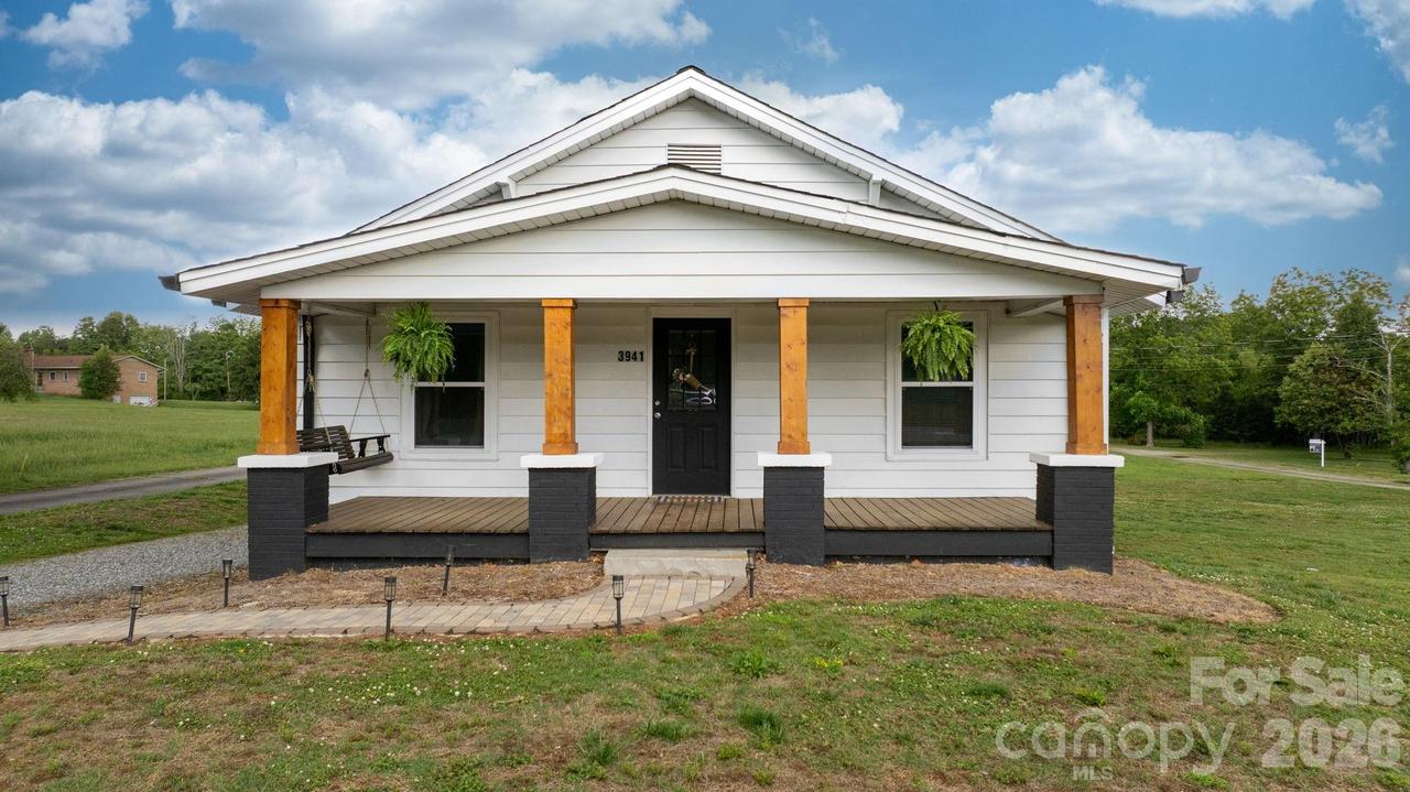 3941 Springs Rd., Conover, NC 28613