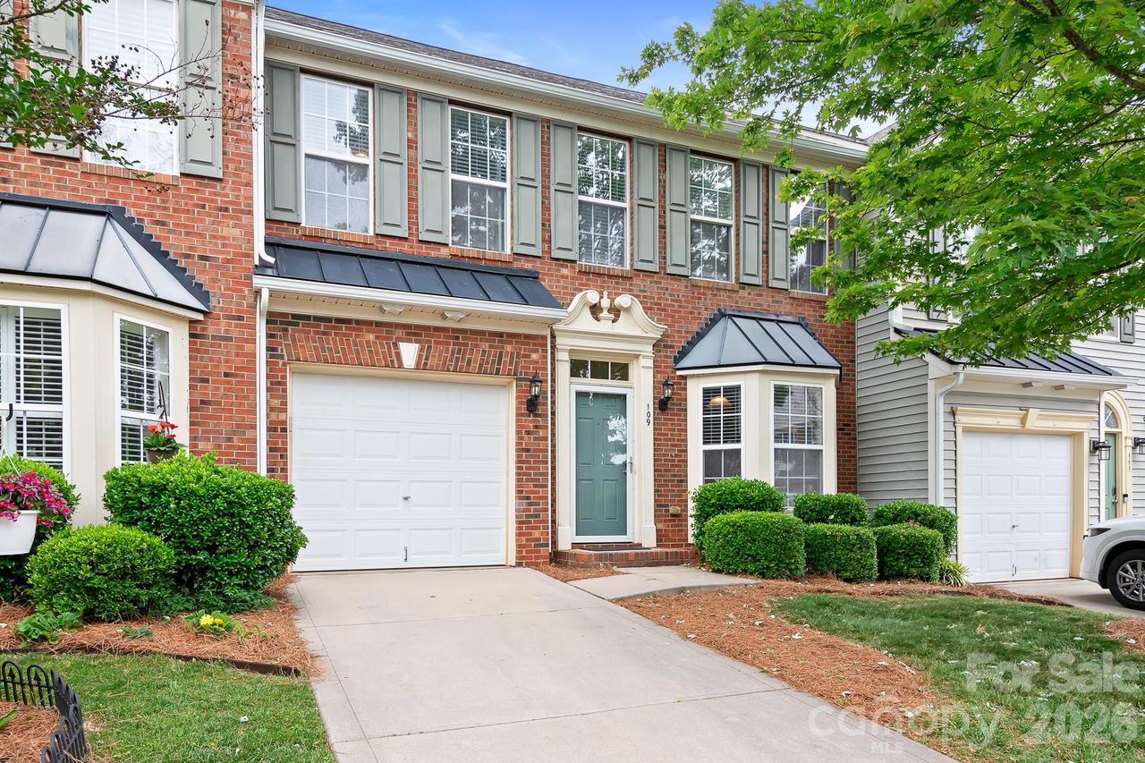 109 Kase Ct., Mooresville, NC 28117
