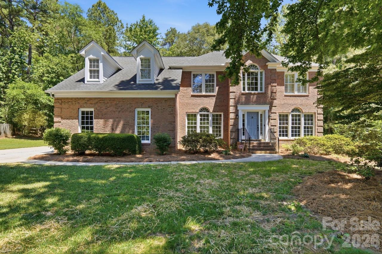 4432 Mountain Cove Dr., Charlotte, NC 28216
