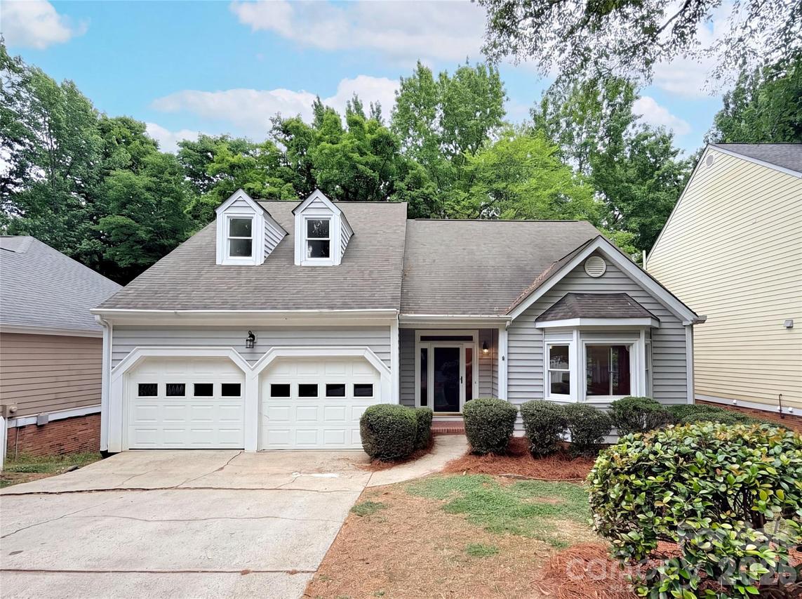 5908 Bookbinders Ln., Charlotte, NC 28270