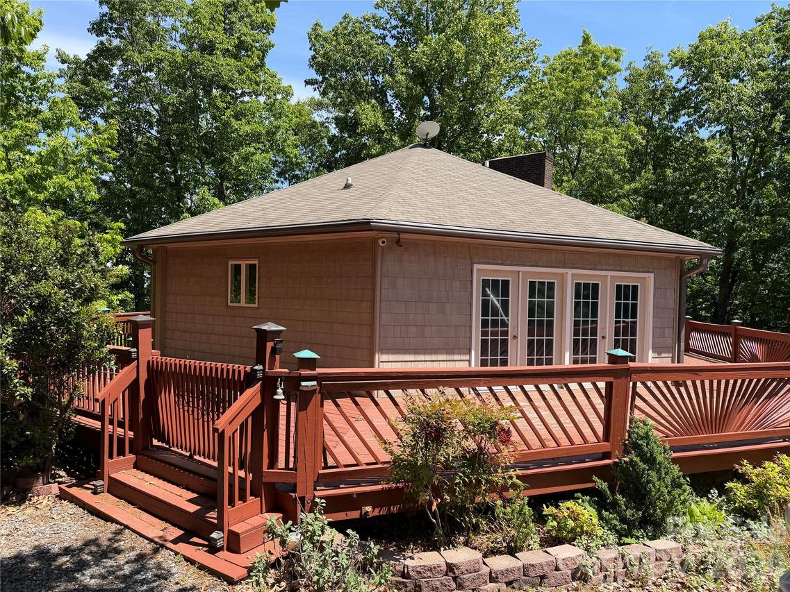 3190 Holly Rd., Connelly Springs, NC 28612