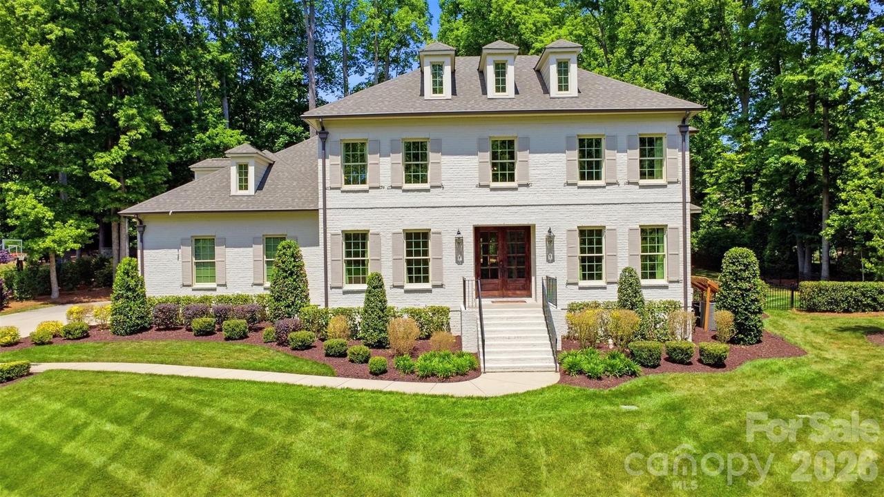 2510 Gleneagles Dr., Gastonia, NC 28056
