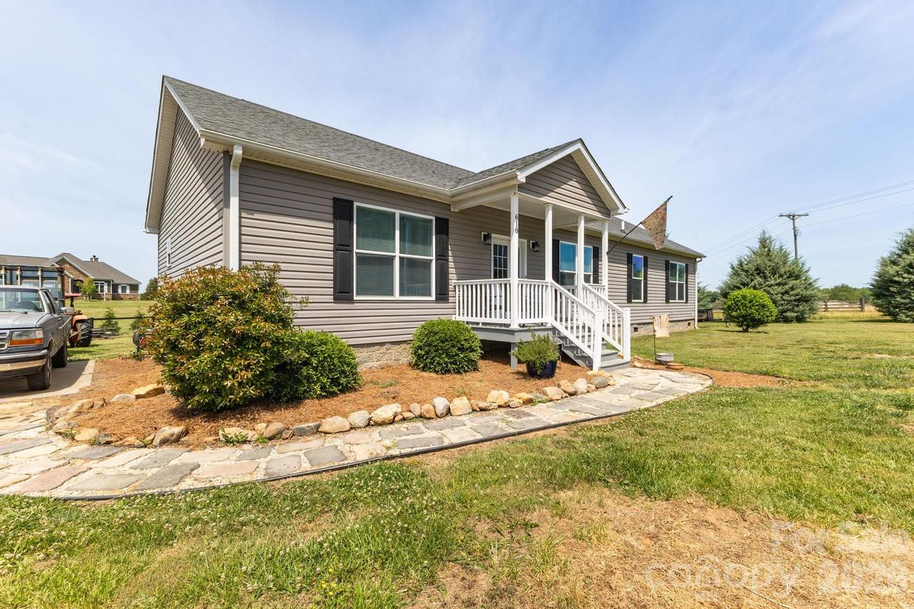 618 Society Rd., Statesville, NC 28625