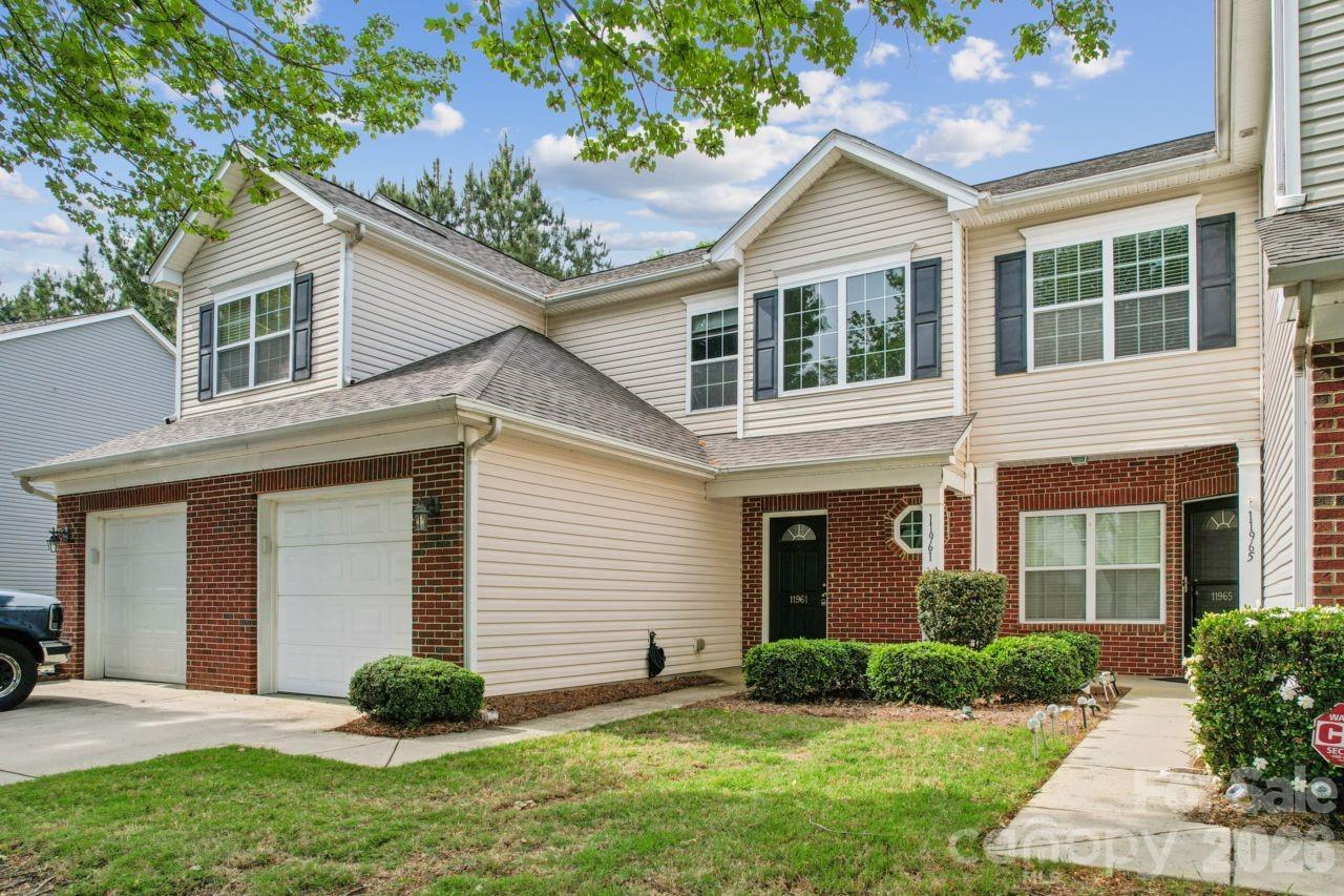 11961 Stratfield Place Cir., Pineville, NC 28134