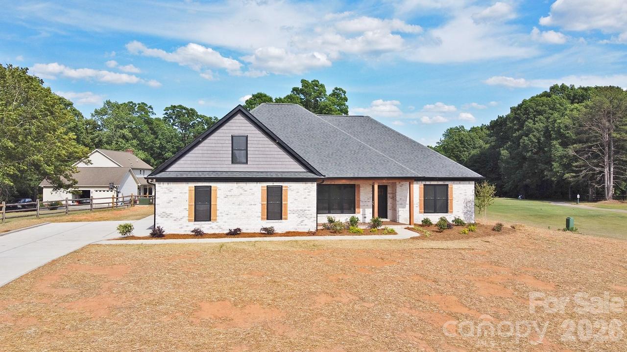 935 Lake Wright Rd., China Grove, NC 28023