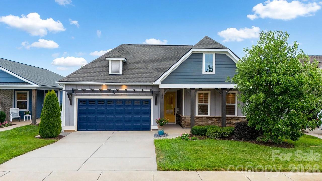 5201 Looking Glass Tr., Denver, NC 28037