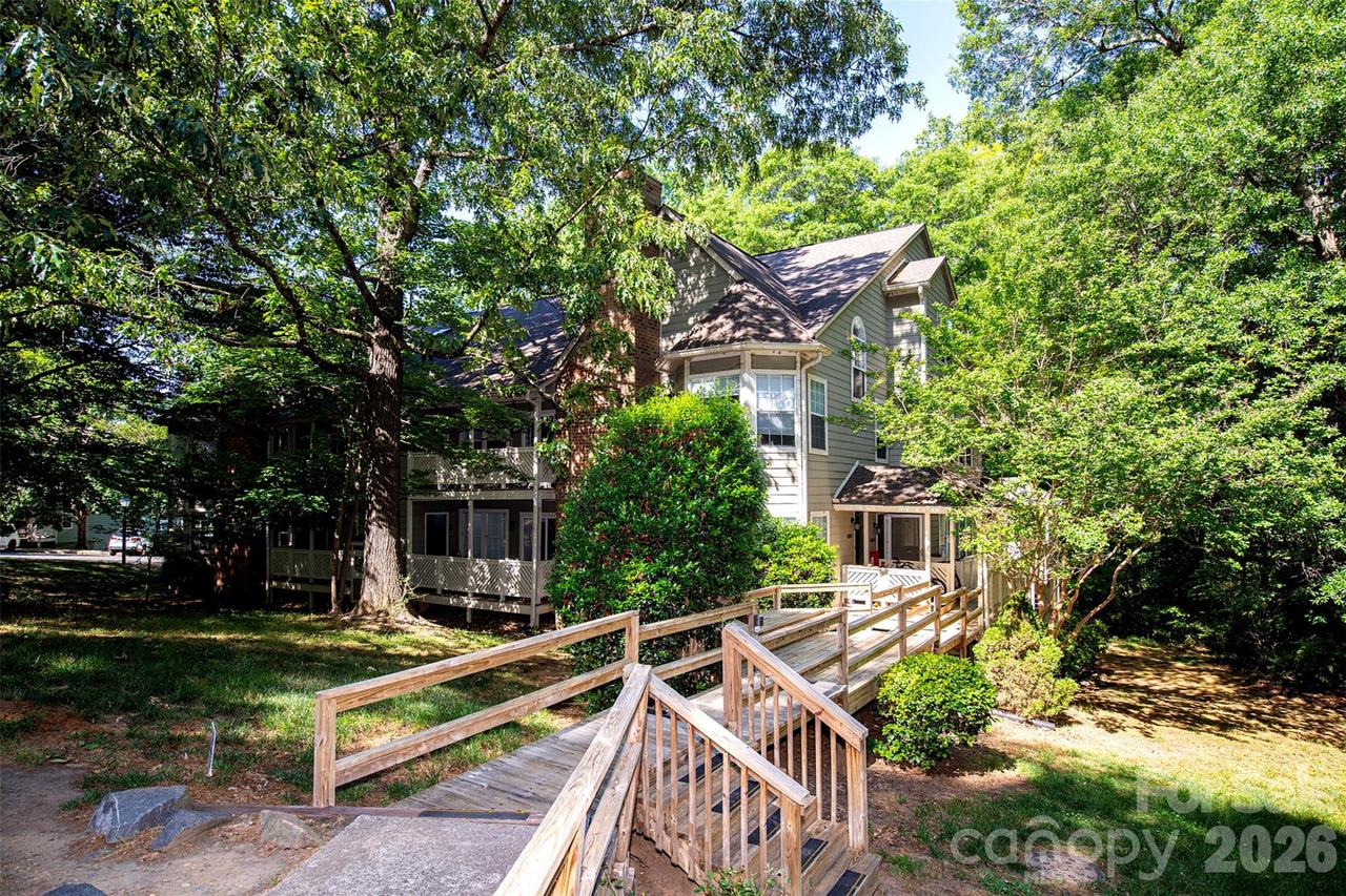 6500 Clavell Ln., Charlotte, NC 28210