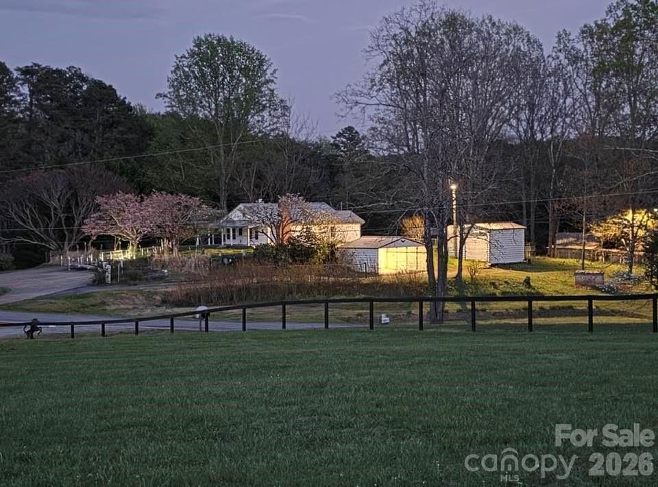 620 Smith Waldrop Rd., Columbus, NC 28722