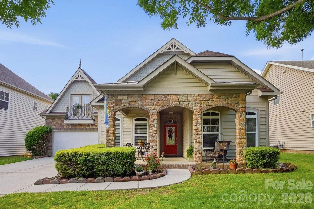 8452 Whitehawk Hill Rd., Waxhaw, NC 28173
