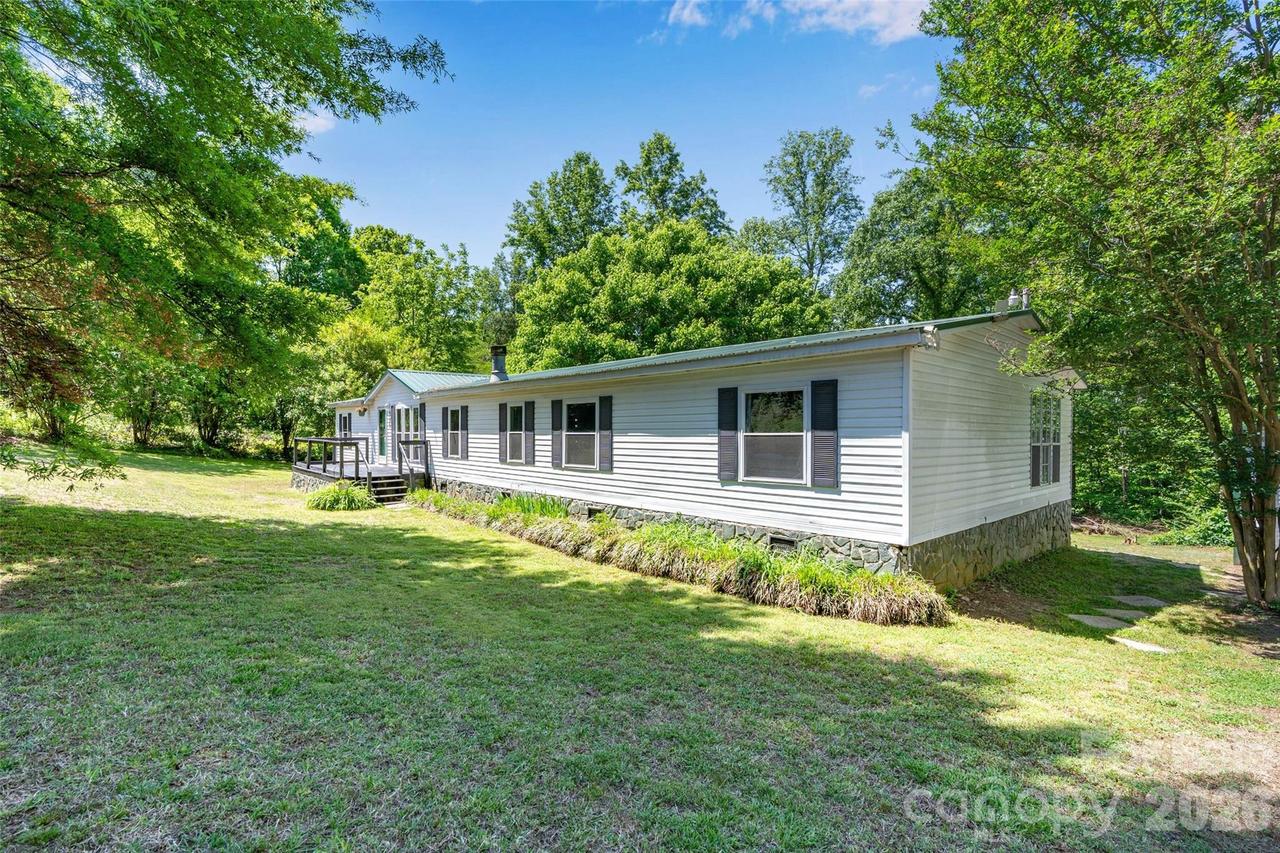 5029 Mundy Ln., Denver, NC 28037