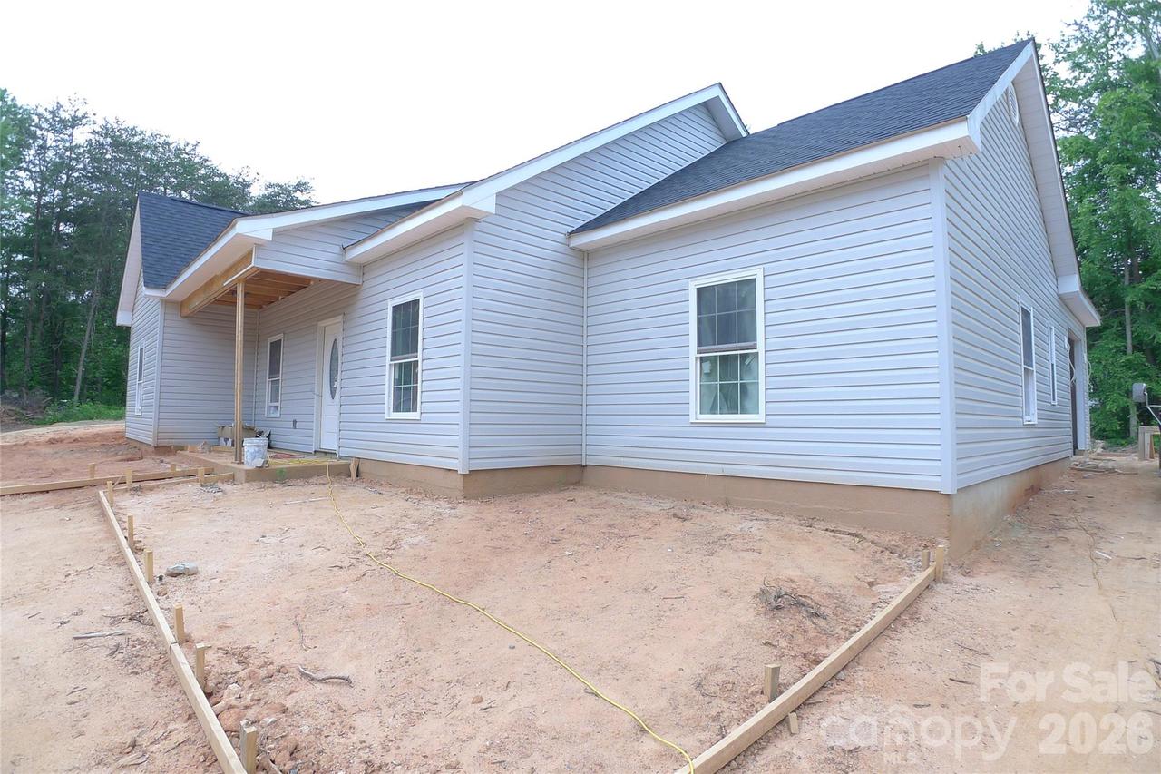 185 Creekside Dr., Mocksville, NC 27028