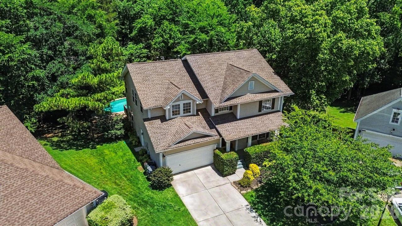 5604 Edgeweir Ct., Charlotte, NC 28269