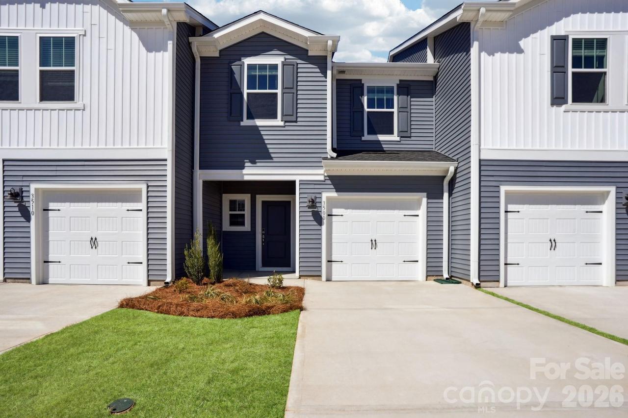 9044 Foggy Brook Loop, Charlotte, NC 28216