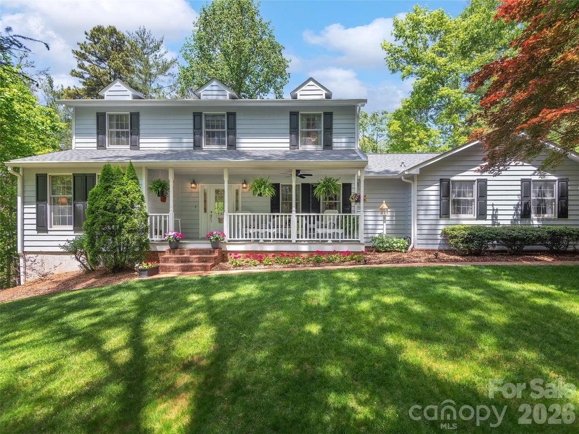81 Old Gap Creek Rd., Fairview, NC 28730