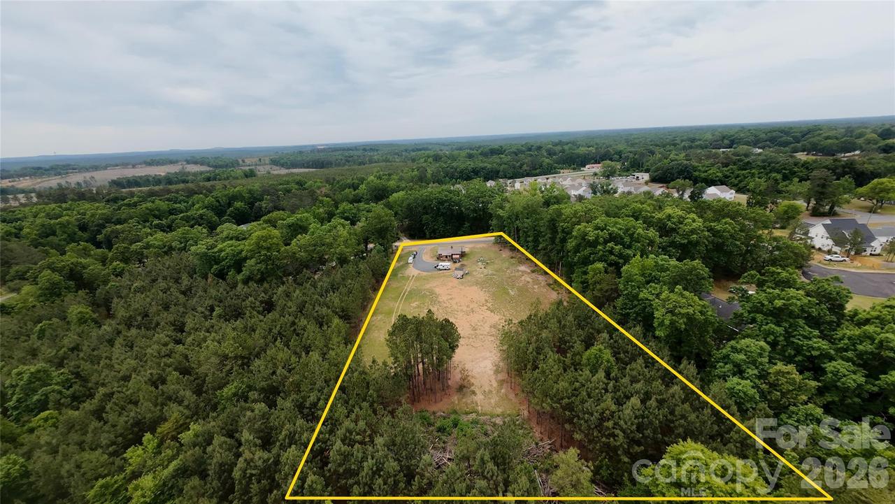 421 E Passaic St., Peachland, NC 28133