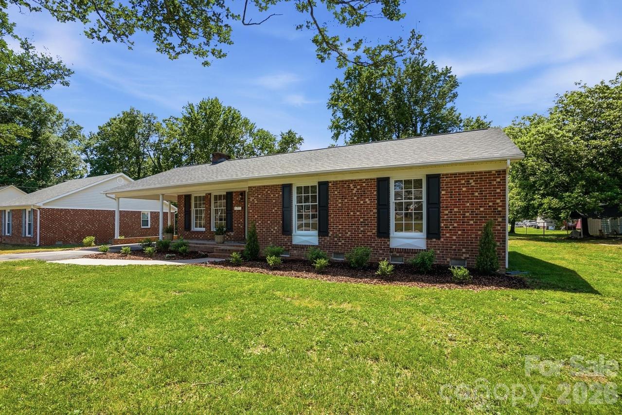 909 Evelyn Ave., Kannapolis, NC 28083