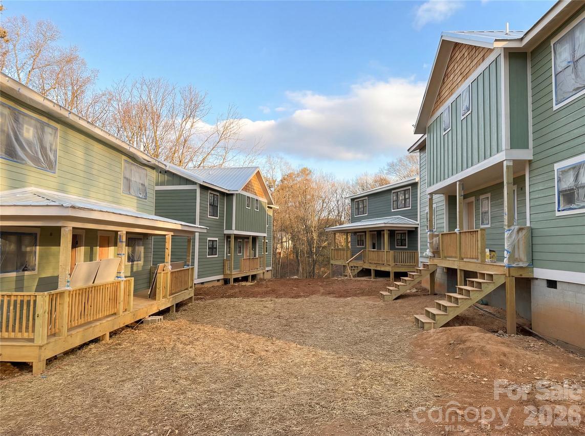 27 Fireside Dr. #6, Asheville, NC 28806