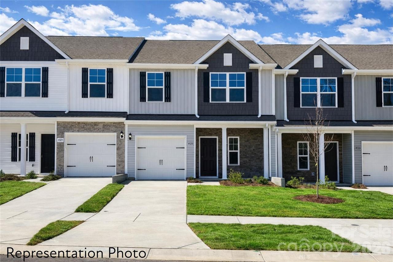 4737 Muskogee Dr., Charlotte, NC 28227