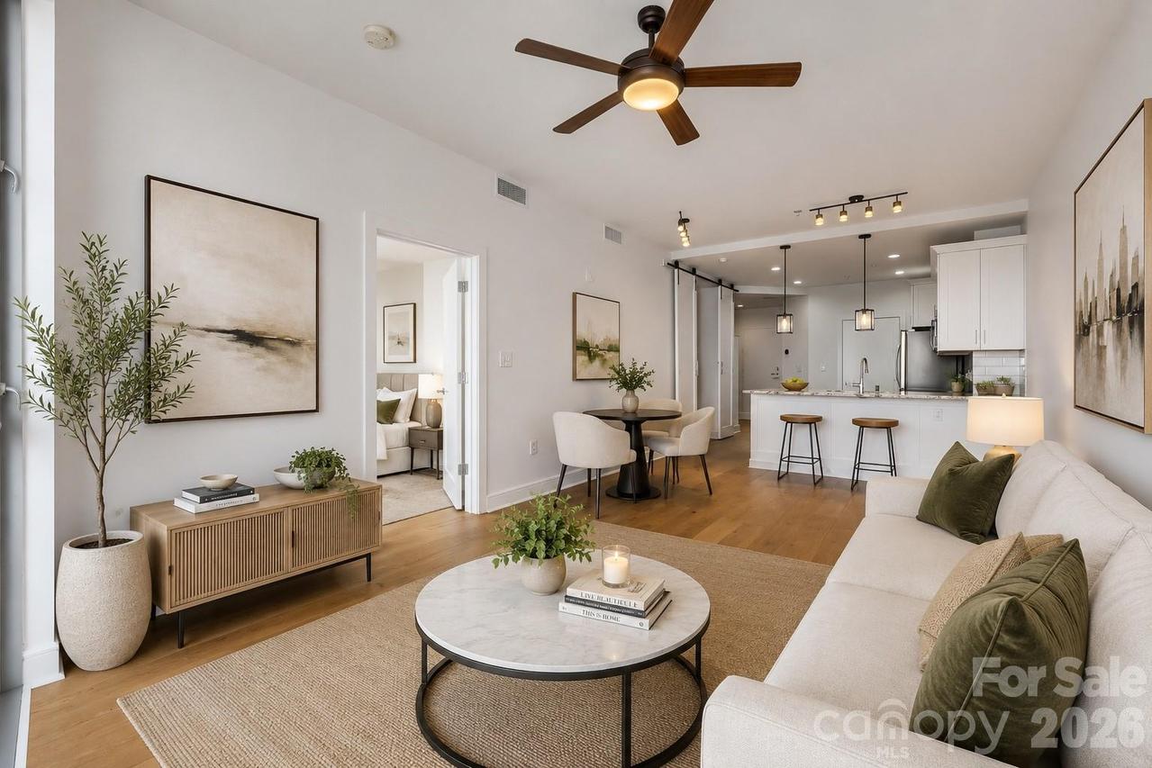333 W Trade St. #2002, Charlotte, NC 28202