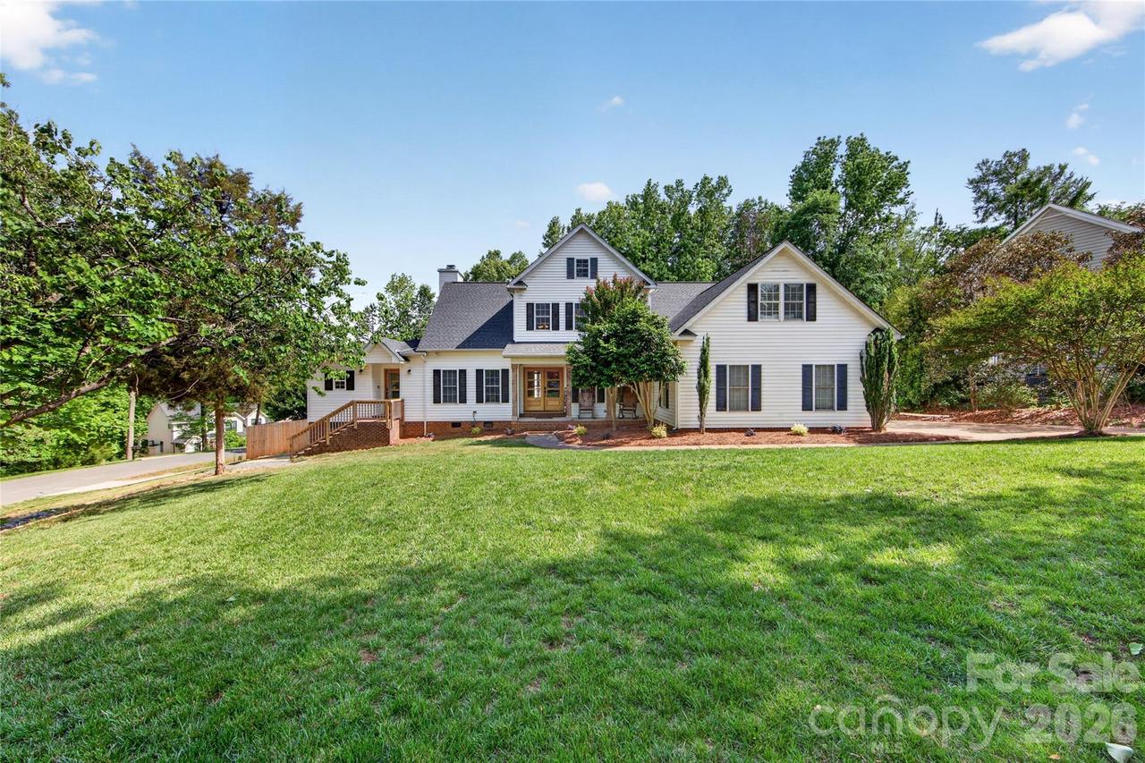 8628 Brookgreen Dr., Mint Hill, NC 28227