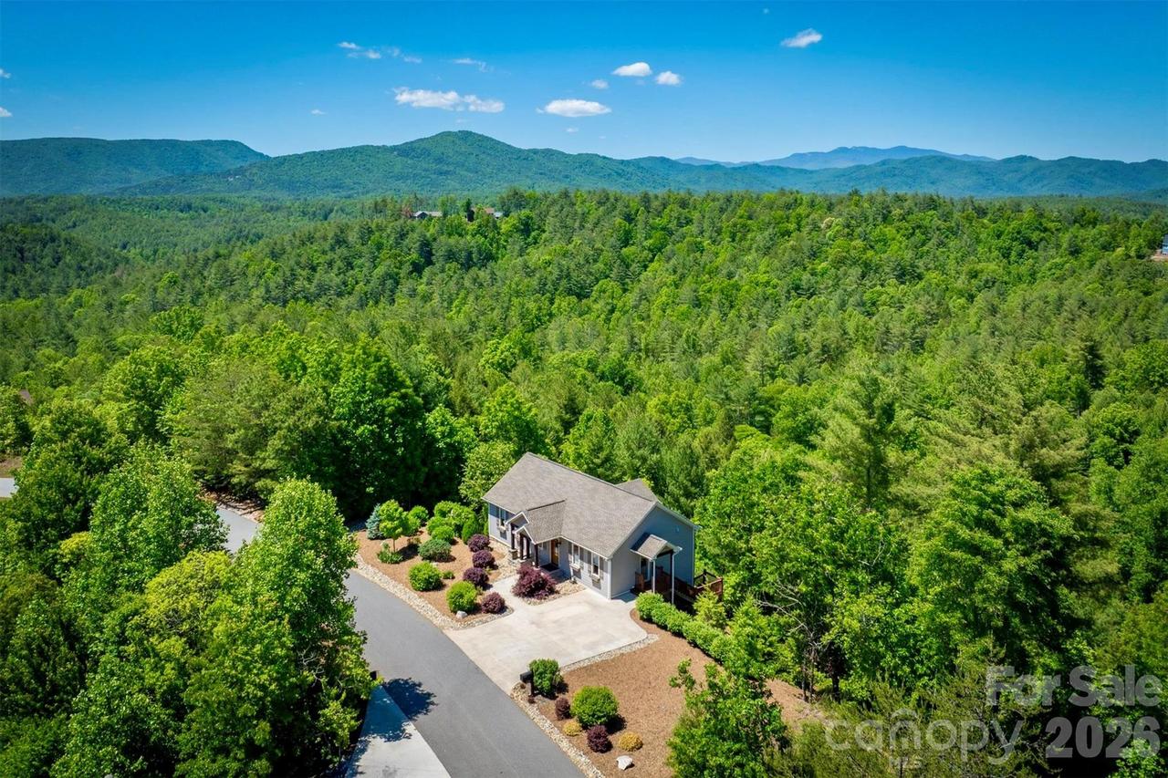 5564 Table View Ln., Lenoir, NC 28645
