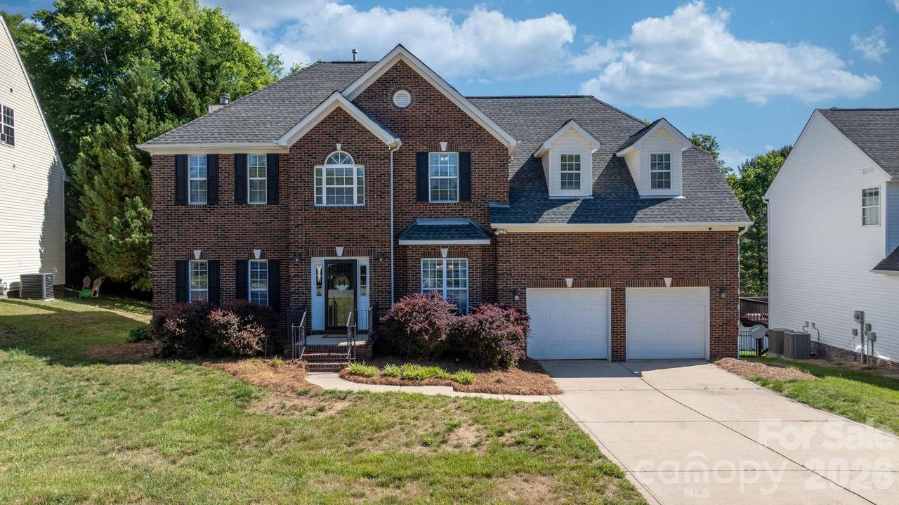 117 Mark Twain Ct., Mount Holly, NC 28120