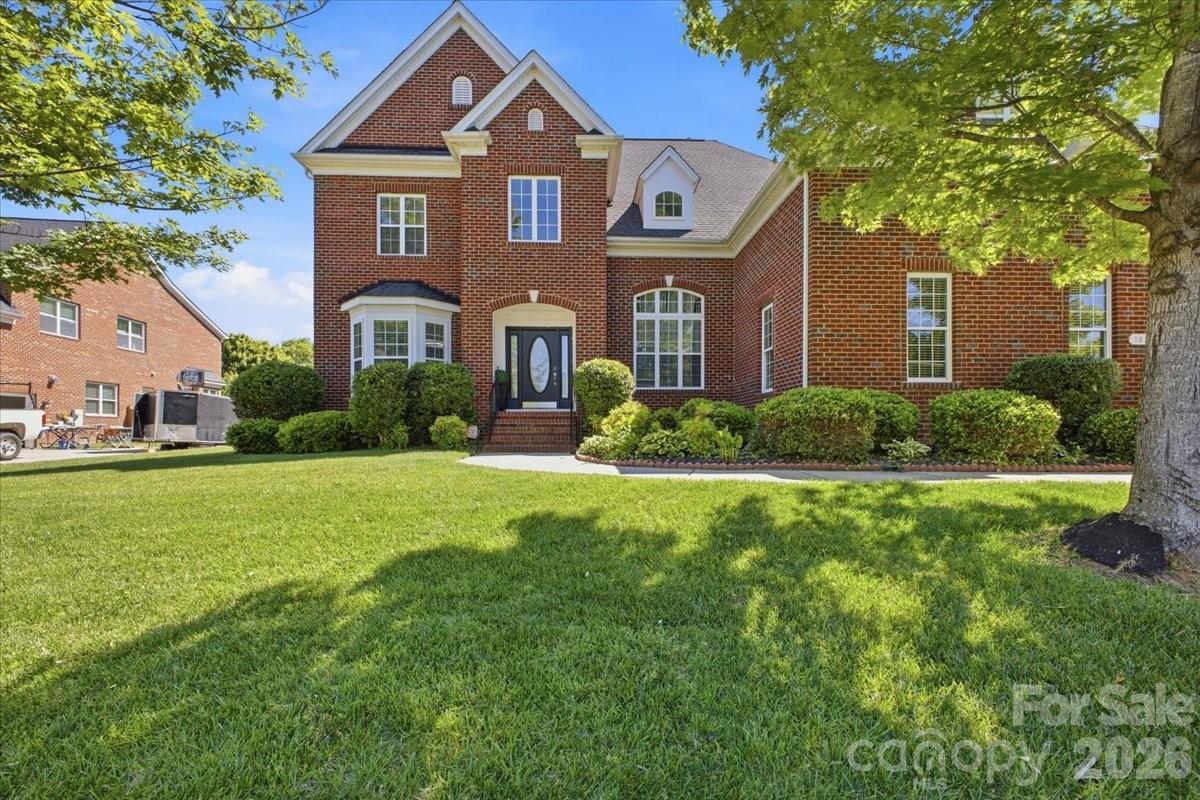 1825 Laveta Rd., Charlotte, NC 28269
