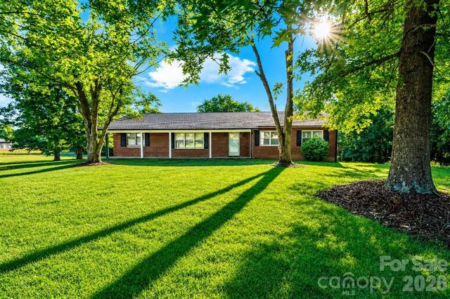 Homes Just Sold That Attend Banoak Elementary: July 14th to July 20th